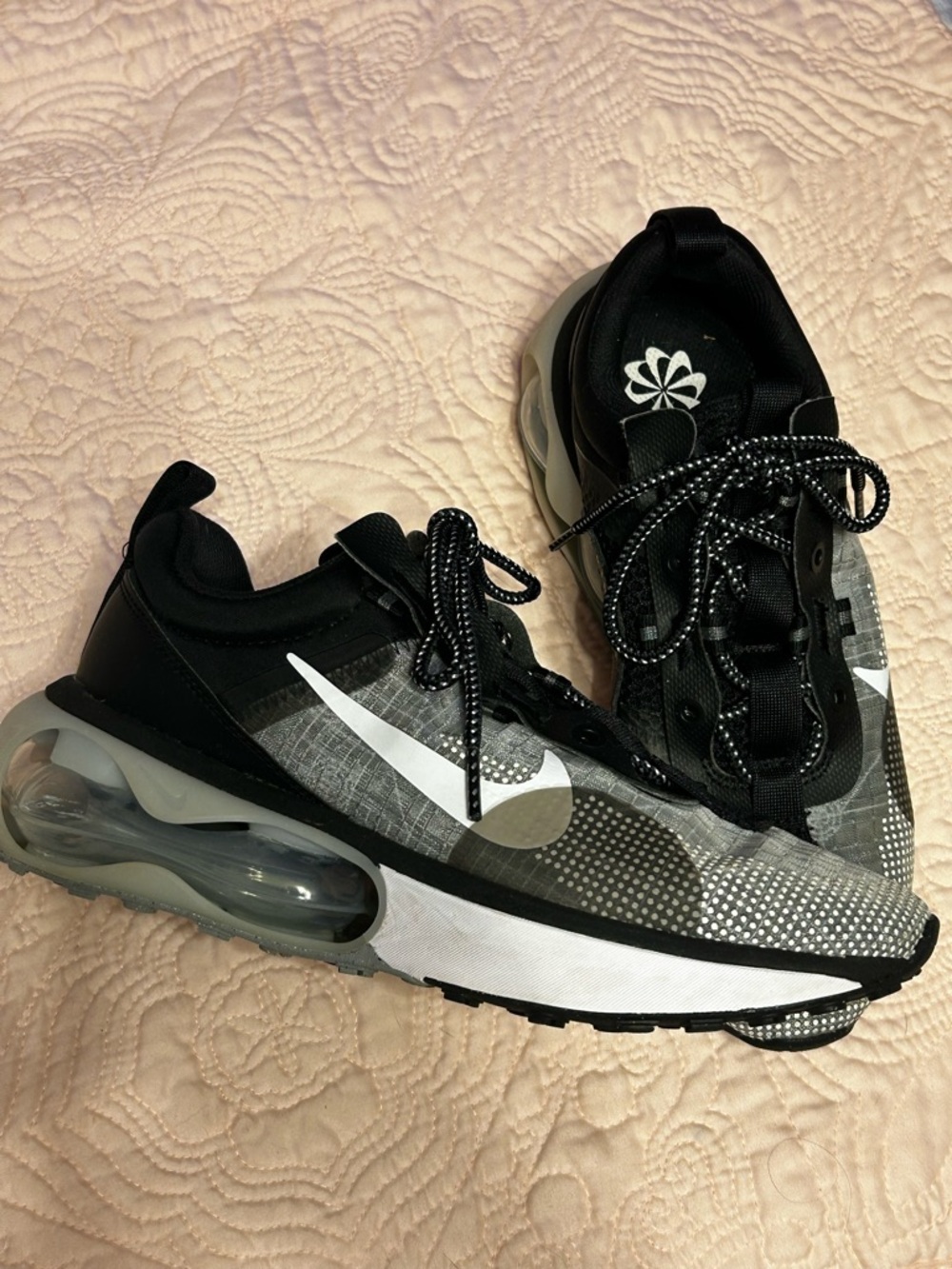Nike Air Max 2021